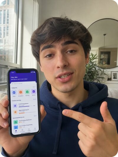 Alex, UGC creator